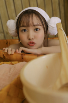 宇佐美奈奈